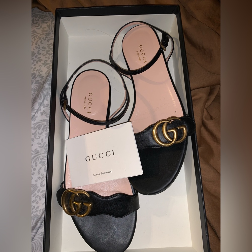 Black Gucci sandals. Used